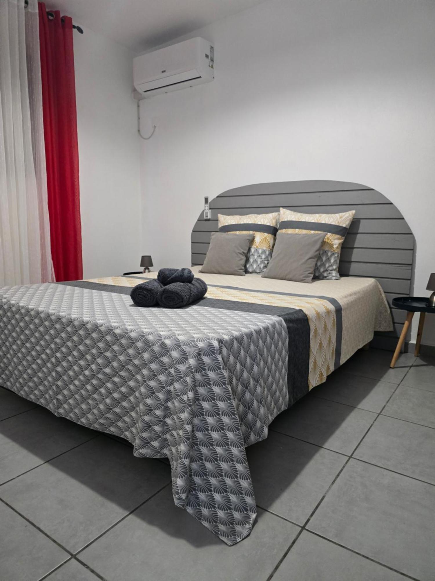 Maison Laurencia - Appartement De L'Etage 圣安尼 外观 照片